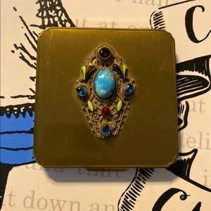 Vintage Compact w/powder
